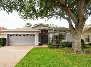 5611 Passing Pine Ln, Zephyrhills, FL 33541