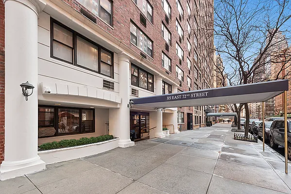 Rented by Corcoran | media 7