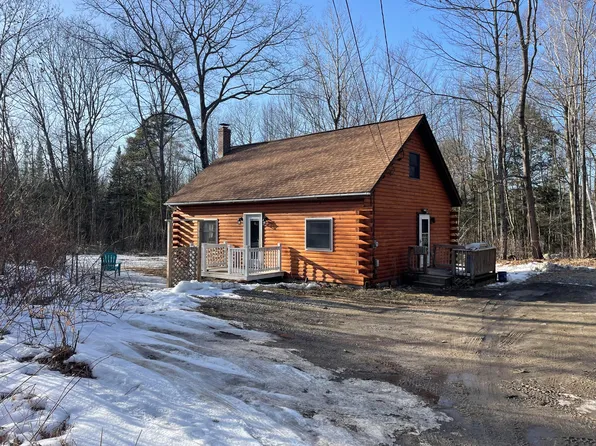 999 River Road, Brunswick, ME 04062