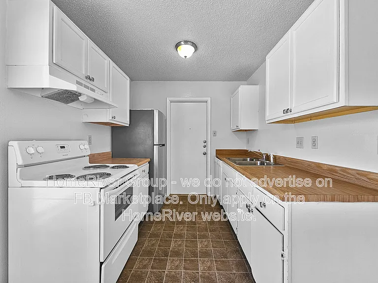 9715 Hidden Cross — Photo 7