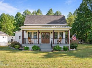 126 State Highway 92 E, Washington, NC 27889