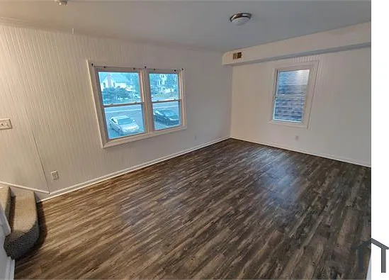 2 bed, 980 sqft, $2,093 — Photo 2