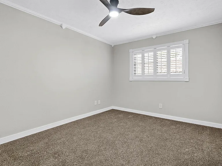3902 Marywood Dr — Photo 36