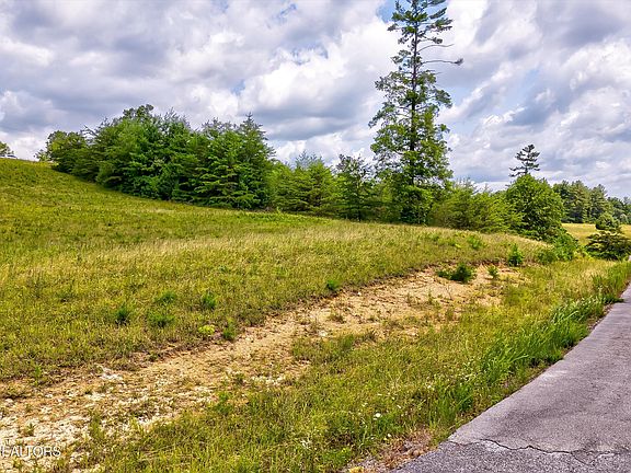 3rd image of Highway 62