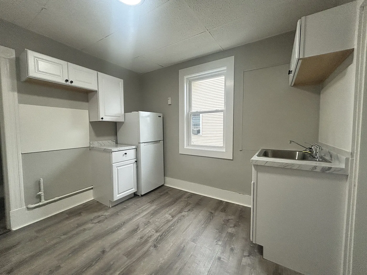 24 Hamlin Street — Photo 4