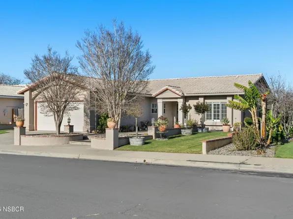 2617 Santa Barbara Dr, Santa Maria, CA 93455