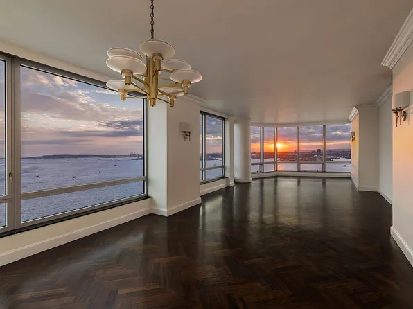 10 Little St W #24G, Brooklyn, NY 11201