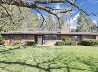912 Welsh View Dr, Newark, OH