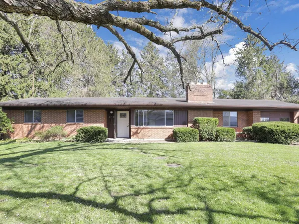 912 Welsh View Dr, Newark, OH 43055