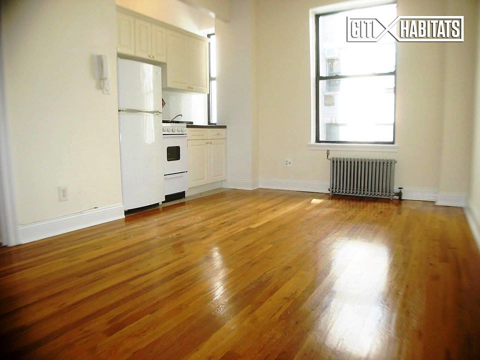 2nd image of 355 W 85th St APT 84