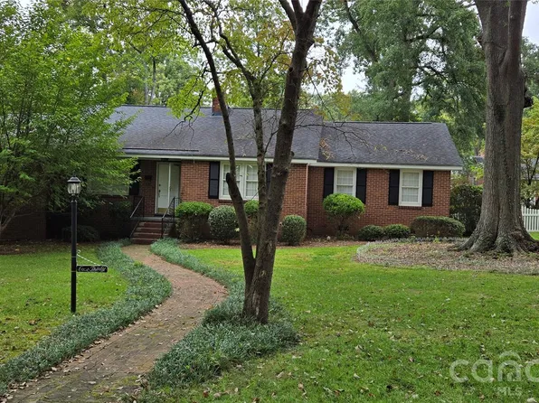 130 W Oak St, Fort Mill, SC 29715