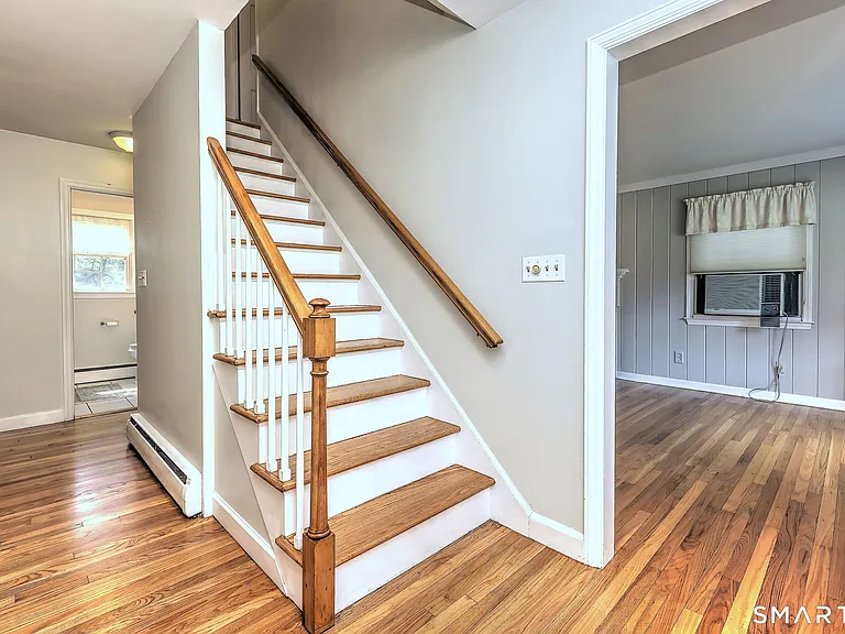 352 Hitching Post Dr — Photo 11