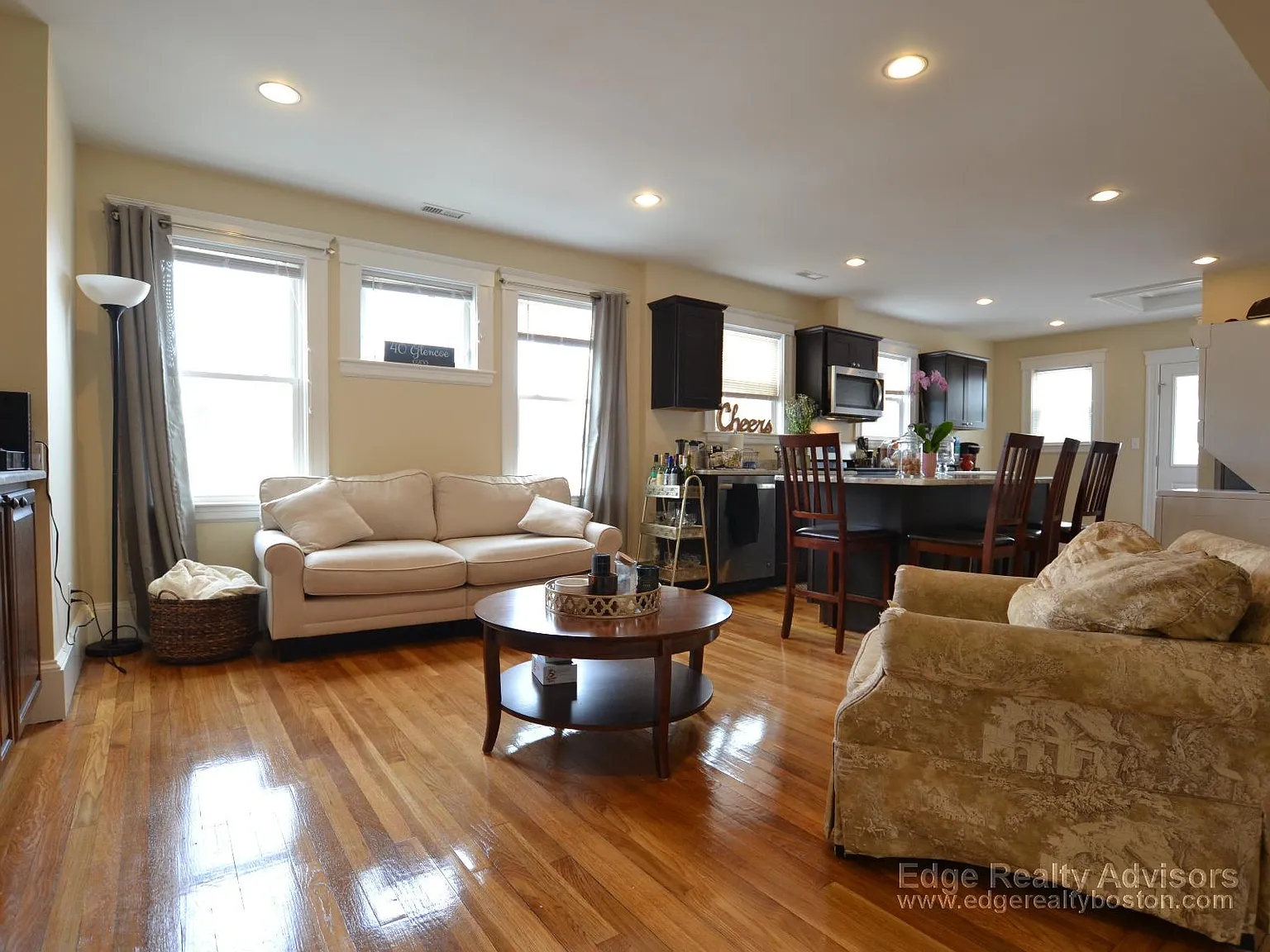 3 bed, $3,600 — Photo 4