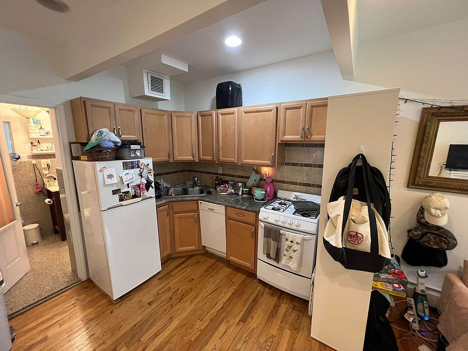 1st image of 2461 Frederick Douglas Blvd #33