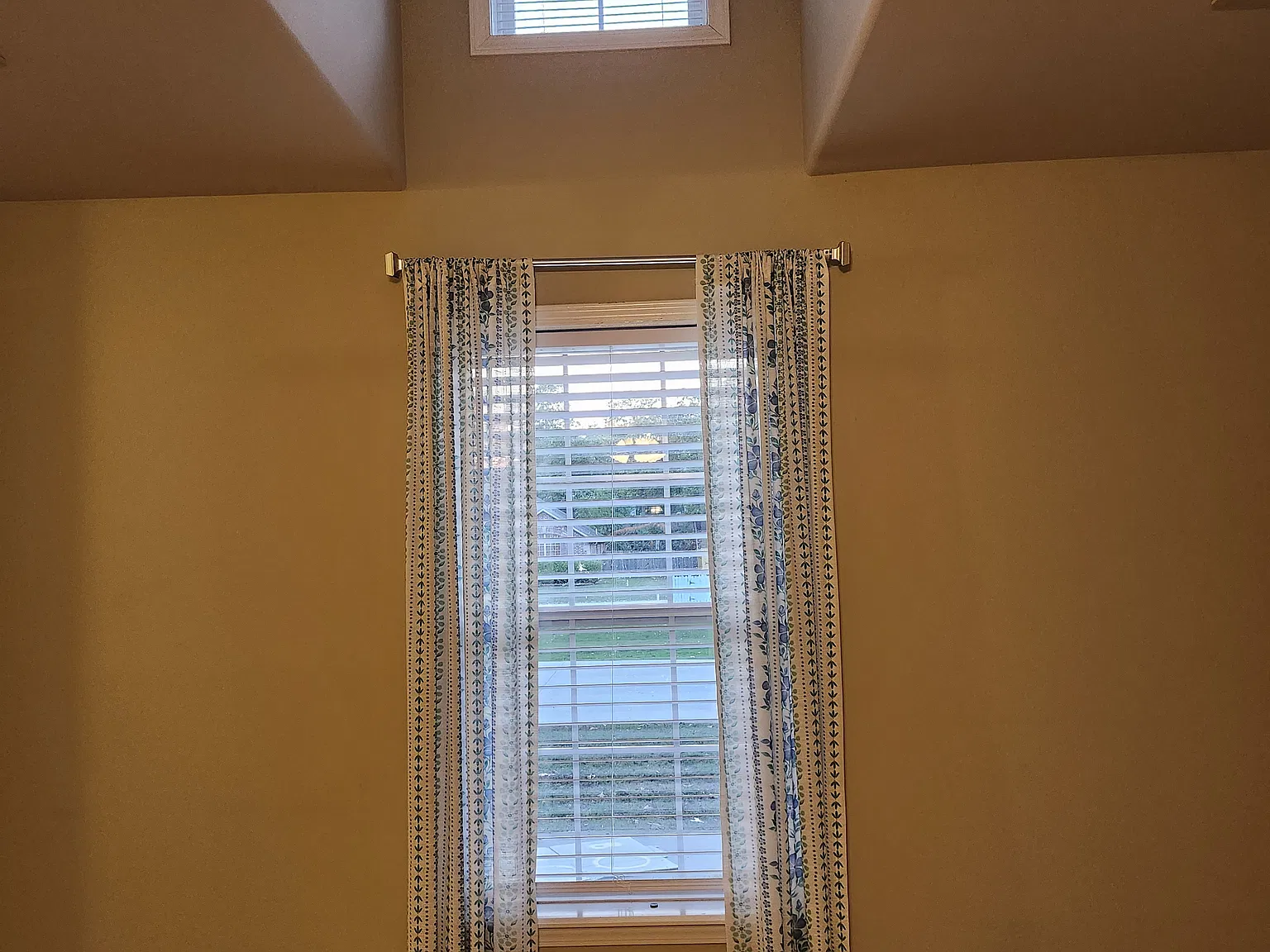 2 bed, 1.5 bath, 800 sqft, $1,150 — Photo 4
