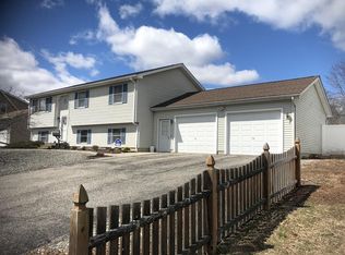 58 Cyran St, Chicopee, MA 01020