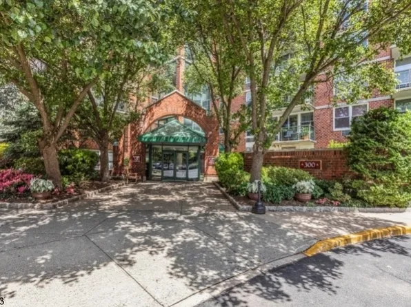 300 Main St #304, Little Falls Twp., NJ 07424