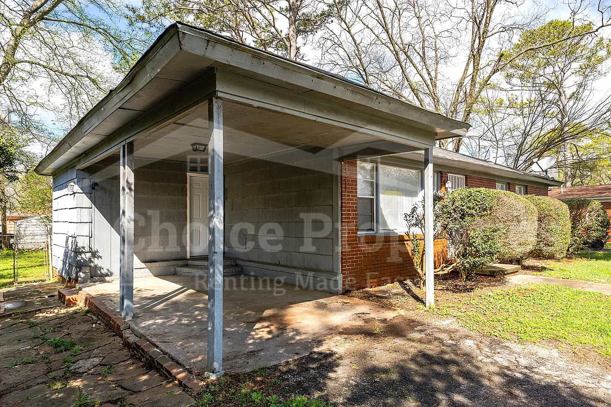 Building Photo - 5808 Avenue O