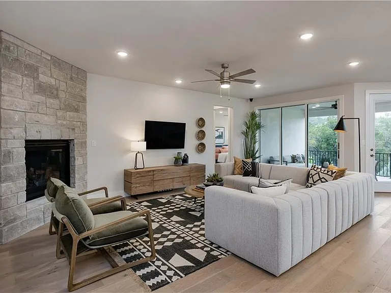 7013 Empresa Dr — Photo 8