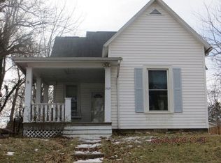 2105 Division St, Murphysboro, IL 62966