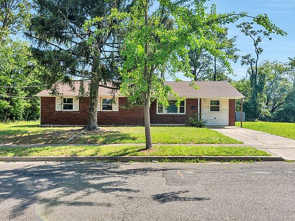 2nd image of 306 Curtiss Ave