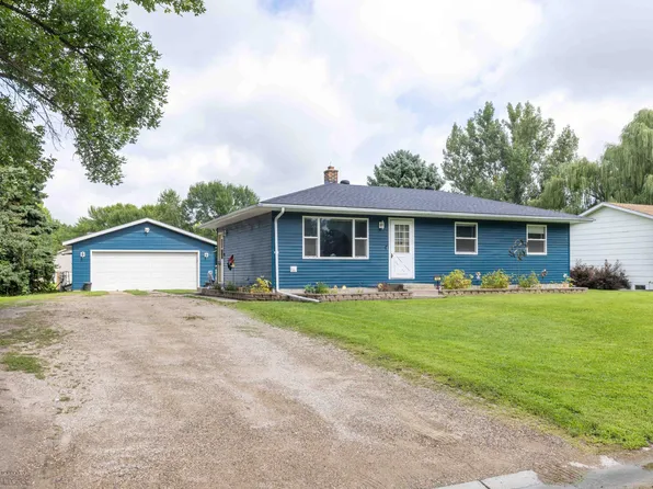 707 9th Ave SE, Barnesville, MN 56514