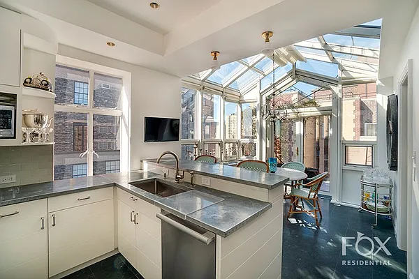 Sold by Fox Residential Group | media 5