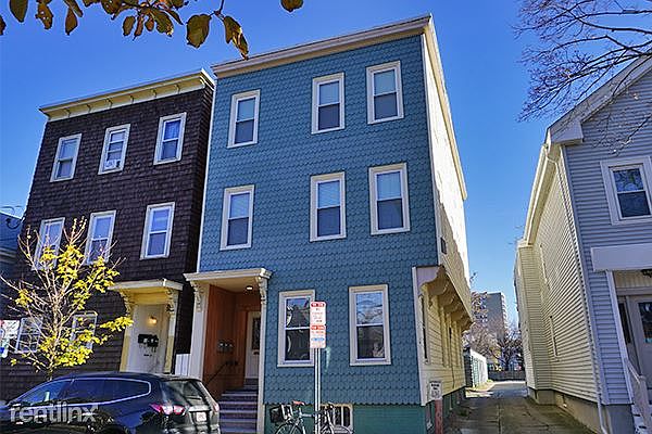 2nd image of 18 Harding St #4