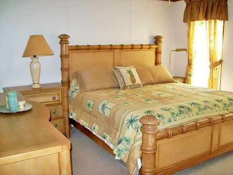 2nd image of 176 Bimini Cay Cir