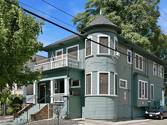 3rd image of 1316 19th St #1316