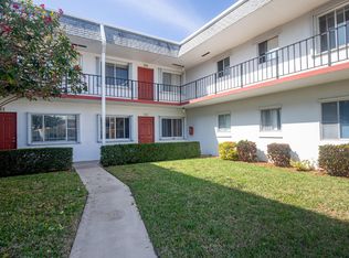 3320 Lake Osborne Dr APT 204, Lake Worth, FL 33461