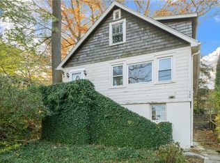 186 Lake Dr, Putnam Valley, NY 10537