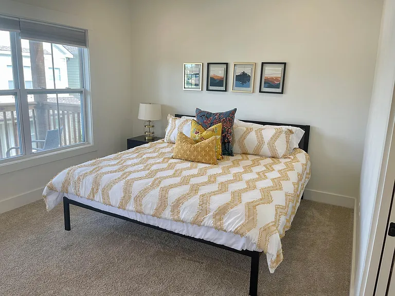 Upstairs Front Bedroom
