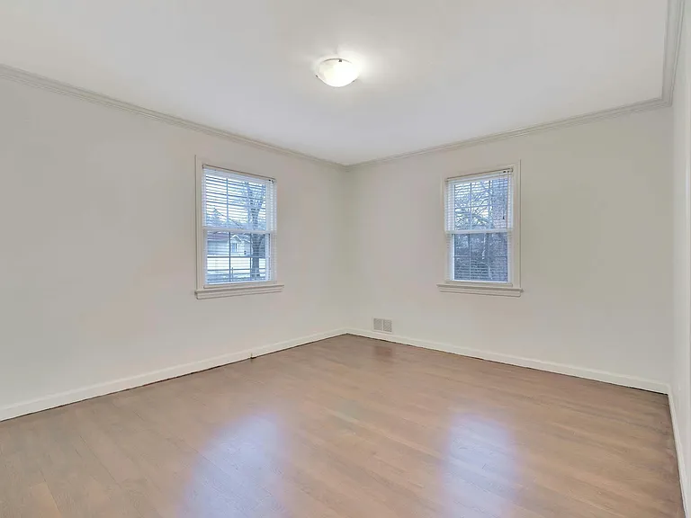 69 County Rd — Photo 18