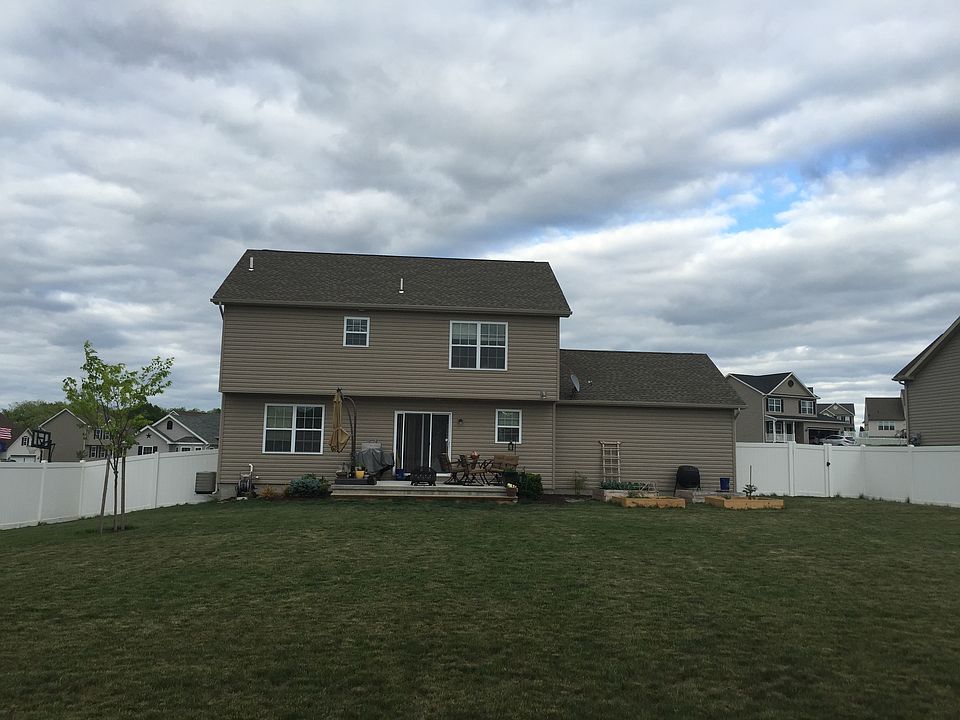 2nd image of 1237 Pinnacle Ct