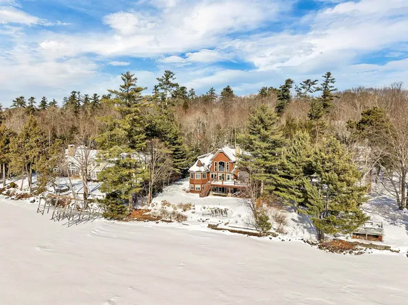 40 Boathouse Road, Moultonborough, NH 03254