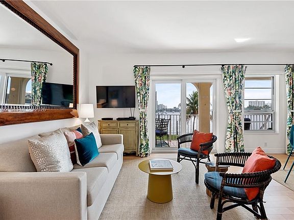 2nd image of 341 N Birch Rd APT 209