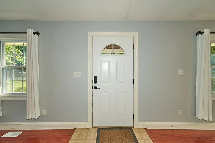 5514 Winthrop Ave — Photo 3