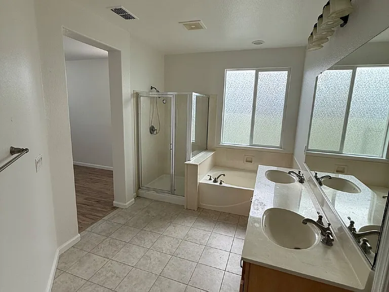 3419 Mas Amilos Way — Photo 9