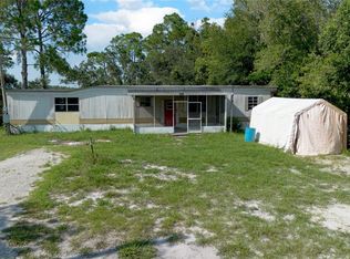 31725 Spruce Dr, Eustis, FL 32736