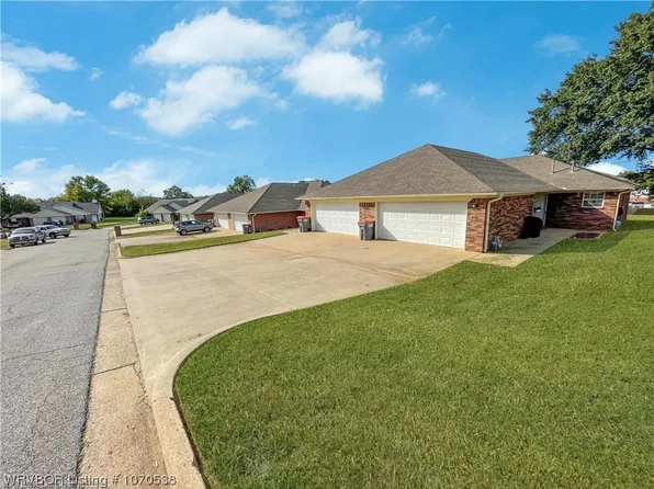 1080-1085 Grinnel Cir #1090, Greenwood, AR 72936