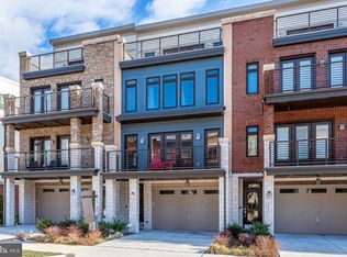 20064 Old Line Ter, Ashburn, VA 20147