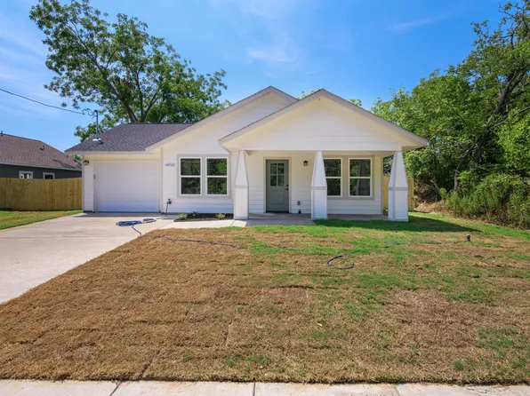 1217 1/2 Morse St, Greenville, TX 75401