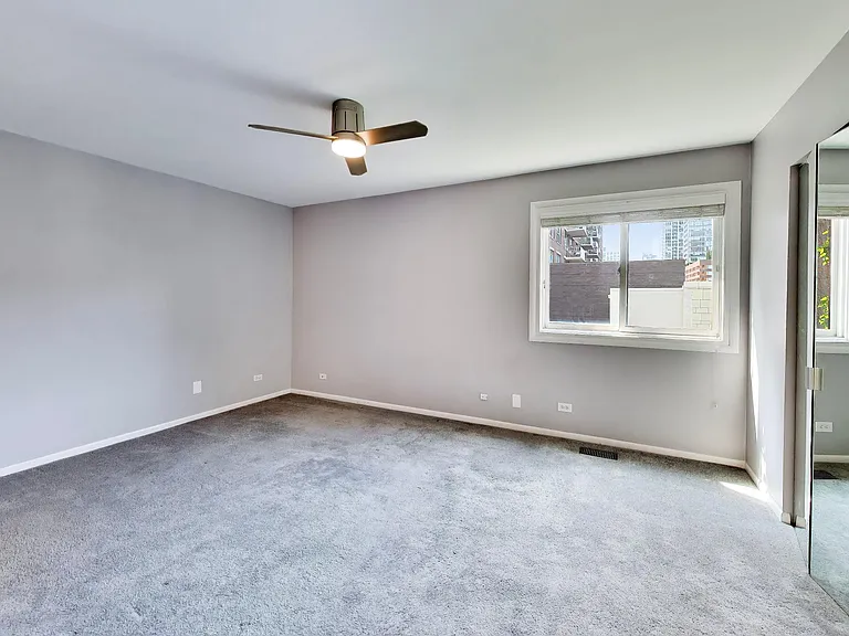 171 W Goethe St #B — Photo 29