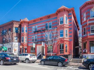 54 Jfk St APT 3, Cambridge, MA 02138