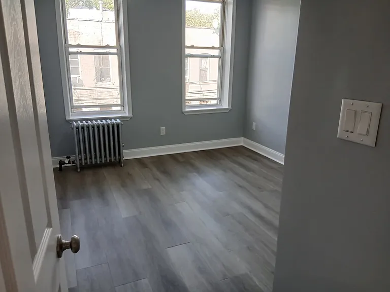 149 E 92nd St #2 — Photo 10