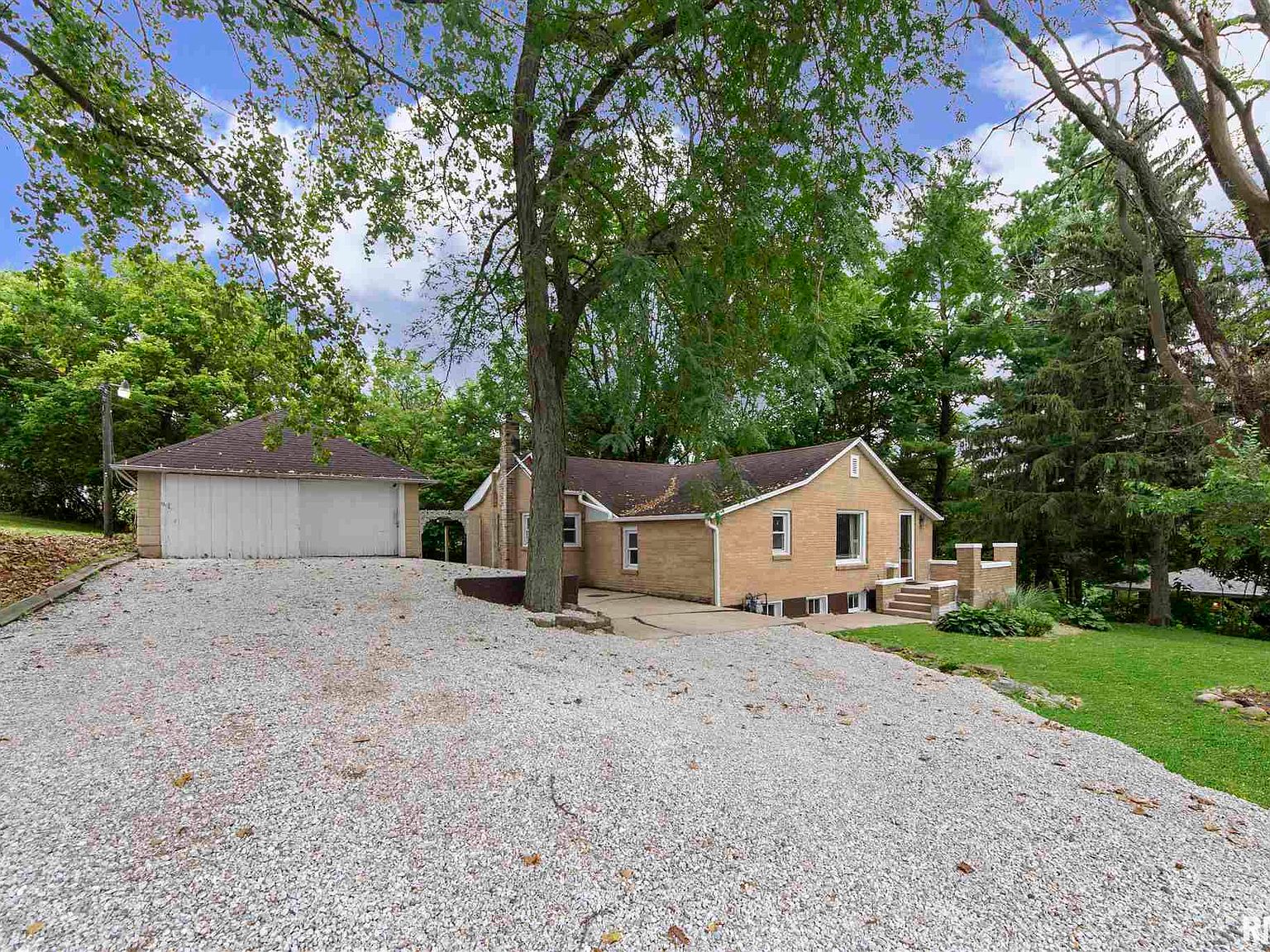 304 Main St, Sparland, IL 61565 Zillow