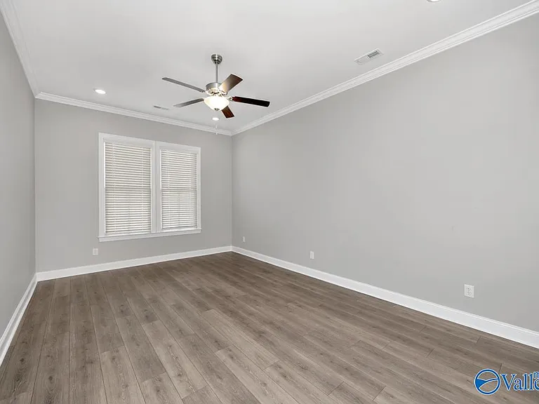 42 Pine St NW — Photo 15