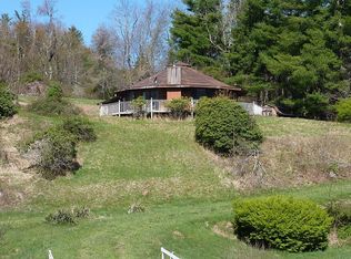 2409 Helms Rd, Meadows Of Dan, VA 24120