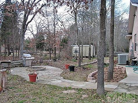 4th image of 6985 Woodland Dr